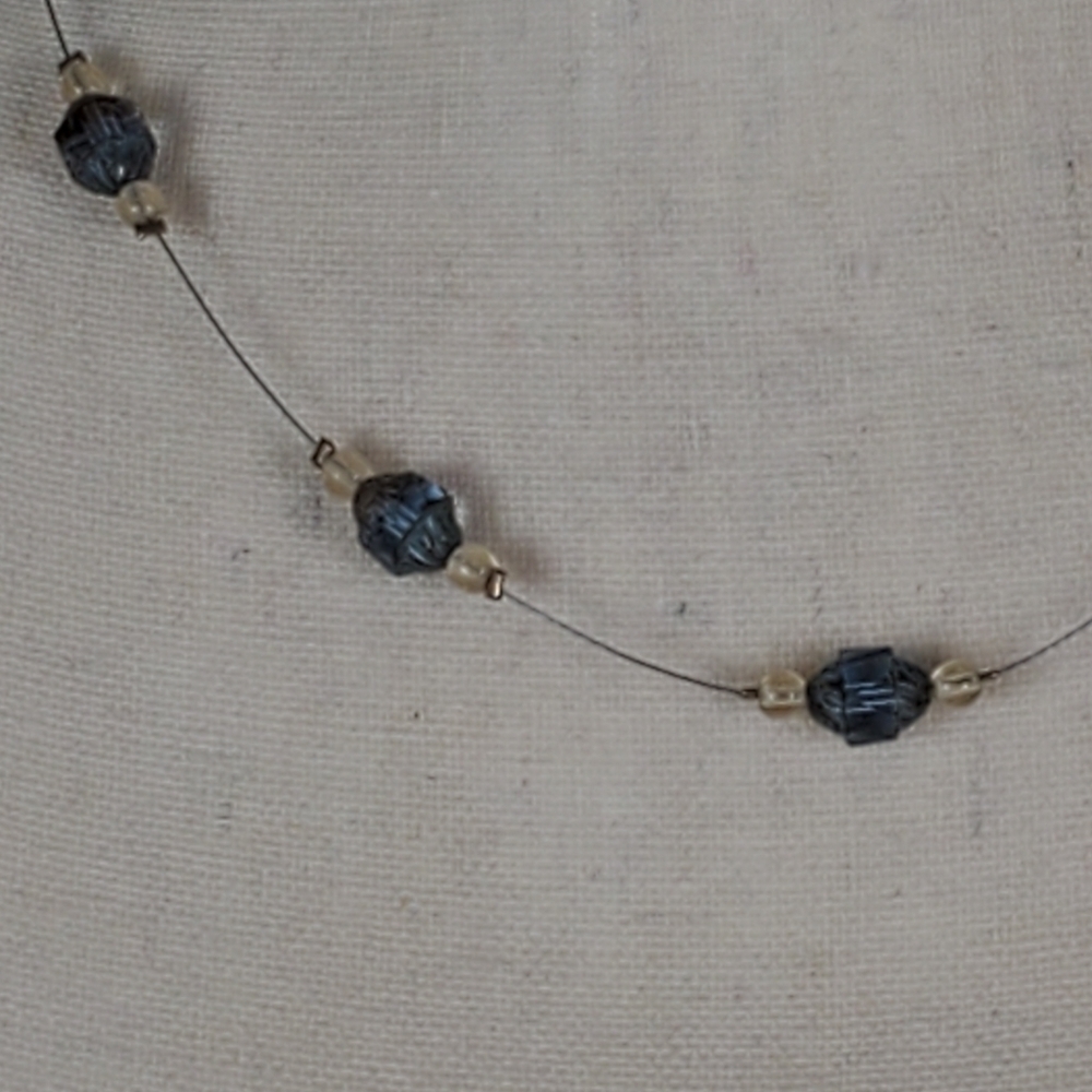 Necklace, wire chain with light blue and clear beads - Picture 3 of 3